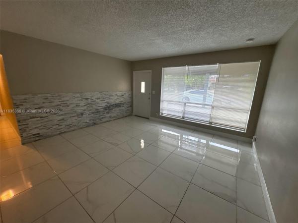 Belmar, 2307 Rodman St, Hollywood, Florida 33020, image 3