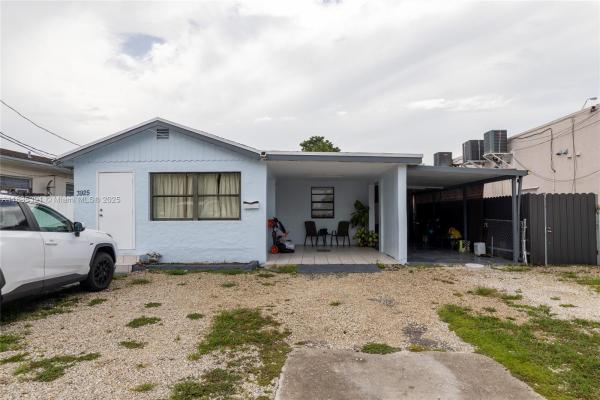 3925 SW 88th Pl #1, Unincorporated Dade County, Florida 33165, image 1