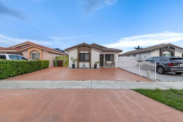 El Prado Country Club, 7029 W 29th Way, Hialeah, Florida 33018, image 1