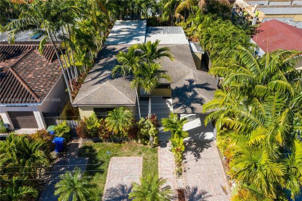 Silver Bluff Gardens, 2708 SW 33rd Ct #B, Miami, Florida 33133, image 1