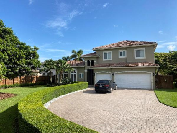 1927 SE 22nd Dr #1927, Unincorporated Dade County, Florida 33035, image 1
