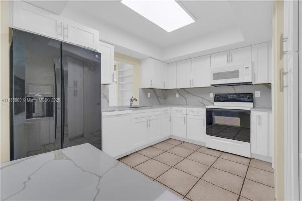 Hollywood Heights, 1900 N 31st Ave, Hollywood, Florida 33021, image 3