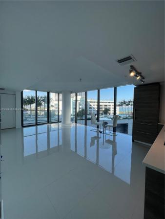 Paraiso Bay, 650 NE 32nd St #1008, Miami, Florida 33137, image 1