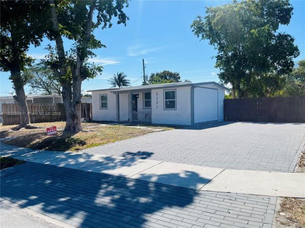 Pompano Beach Highlands, 5301 NE 17th Ave, Pompano Beach, Florida 33064, image 1