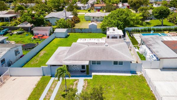 Cutler Ridge, 9915 Nicaragua Dr, Cutler Bay, Florida 33189, image 1