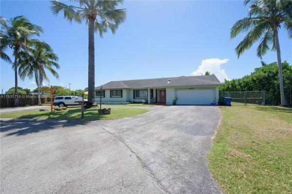 28242 SW 163rd Ct, Homestead, Florida 33033, image 2