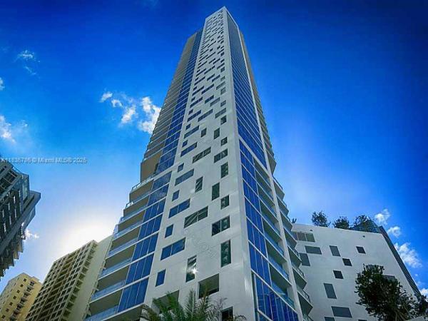 Brickell House, 1300 Brickell Bay Dr #1902, Miami, Florida 33131, image 1