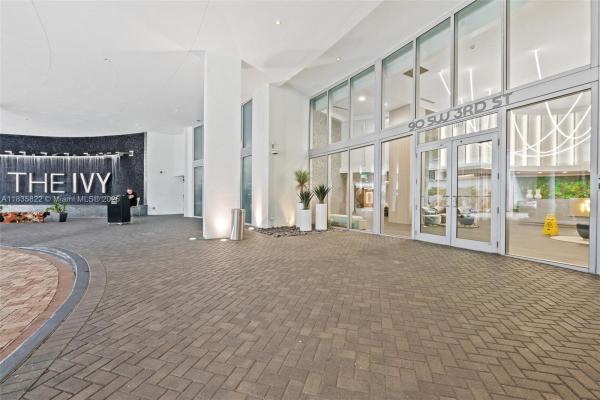The Ivy At Riverfront, 90 SW 3rd St #2406, Miami, Florida 33130, image 1
