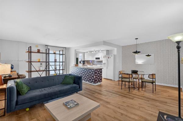 Golden House, 1340 Lincoln Rd 403, Miami Beach, Florida 33139, image 1