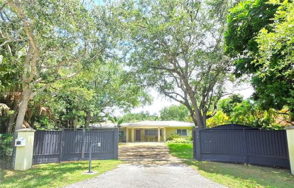 Suniland Estates, 7895 SW 122nd St, Pinecrest, Florida 33156, image 3