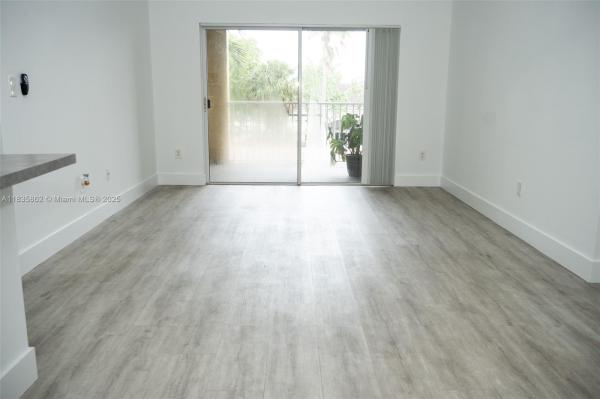 Royal Grand, 2600 S University Dr #311, Davie, Florida 33328, image 1