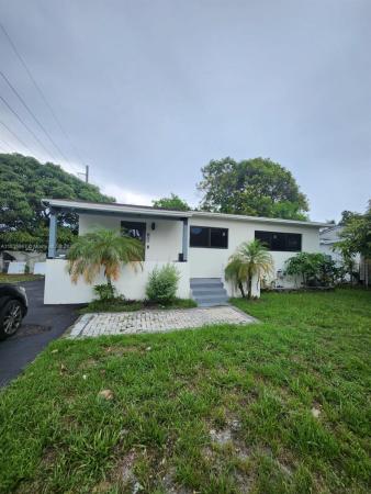 South Middle River, 817 NW 17th St, Fort Lauderdale, Florida 33311, image 1