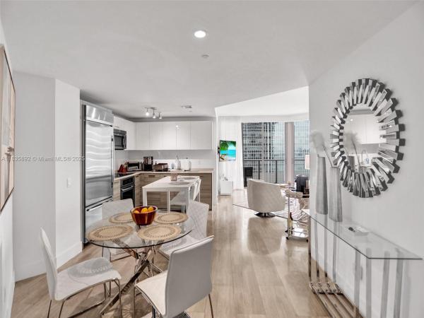Brickell House, 1300 Brickell Bay Dr #2702, Miami, Florida 33131, image 1