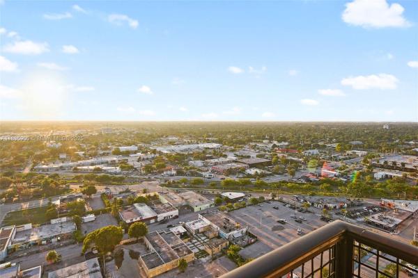 555 NE 8th St #2203, Fort Lauderdale, Florida 33304, image 1