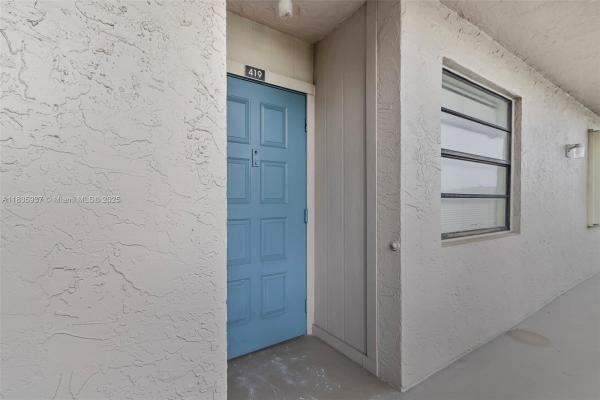 Colony Point, 1001 Colony Point Cir #419, Pembroke Pines, Florida 33026, image 3