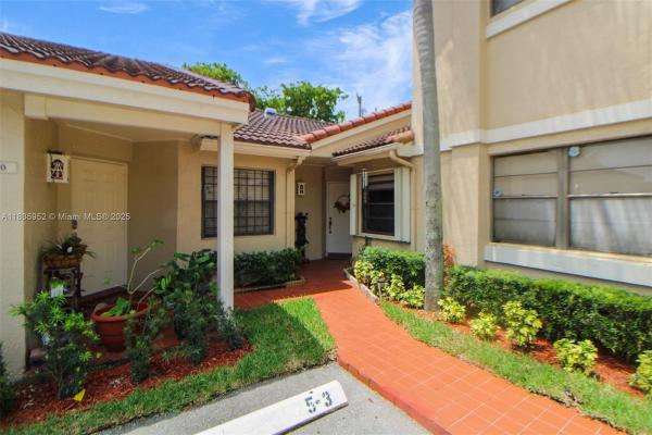 17012 NW 66th Ct, Hialeah, Florida 33015, image 1