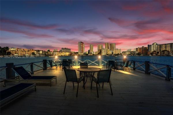 Golden Isles Yacht Club, 430 Golden Isles Dr #201, Hallandale Beach, Florida 33009, image 1
