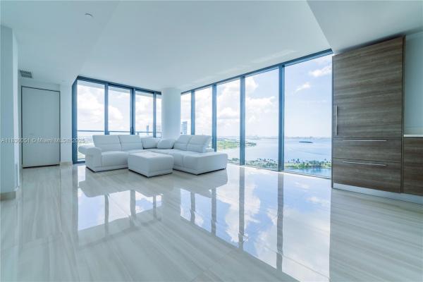 Paraiso Bay, 650 NE 32nd St #2808, Miami, Florida 33137, image 1
