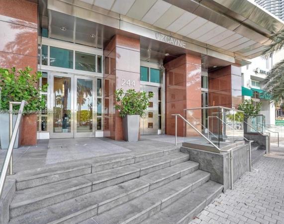 Vizcayne North, 244 Biscayne Blvd #440, Miami, Florida 33132, image 1