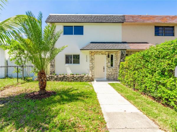 Fulford By The Sea, 2039 NE 172nd St, North Miami Beach, Florida 33162, image 1