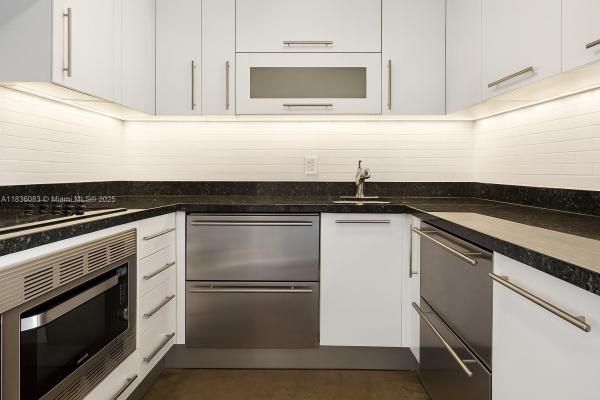 South Bay Club, 800 E West Ave #824, Miami Beach, Florida 33139, image 3
