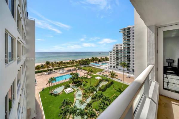 The Carriage Club, 5005 Collins Ave 815, Miami Beach, Florida 33140, image 1
