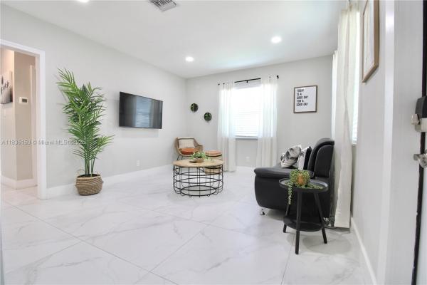West Silver Crest, 1226 NW 103rd St, Pinewood, Florida 33147, image 3