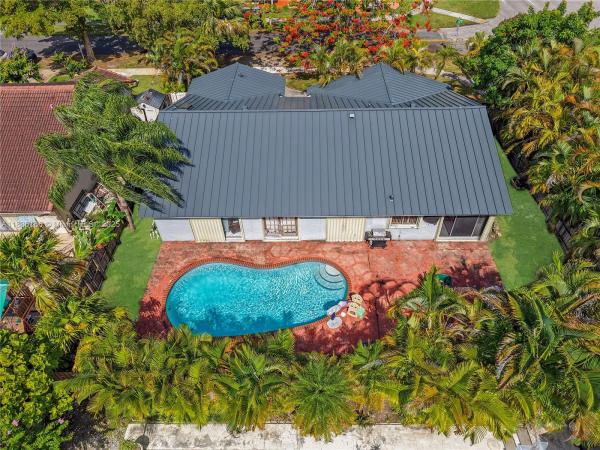Woodfield, 10405 SW 146th Ave, The Hammocks, Florida 33186, image 2