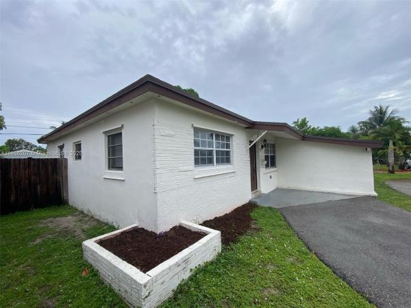 Miramar Residential, 7521 Indigo St, Miramar, Florida 33023, image 1