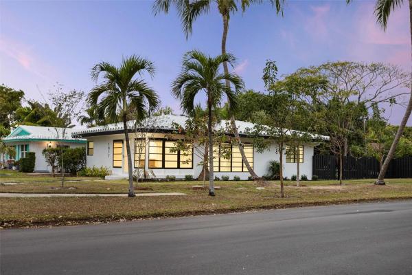 Pinehurst, 1817 NE 2nd St #1817, Pompano Beach, Florida 33060, image 1