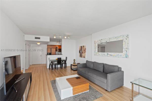 One Miami East, 335 S Biscayne Blvd #3410, Miami, Florida 33131, image 1