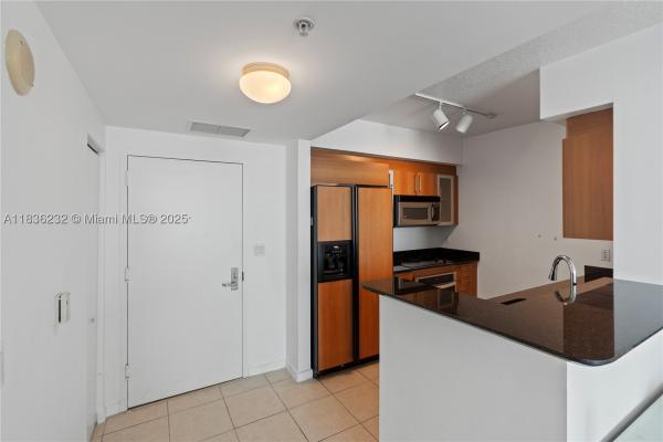 One Miami East, 335 S Biscayne Blvd #3410, Miami, Florida 33131, image 2