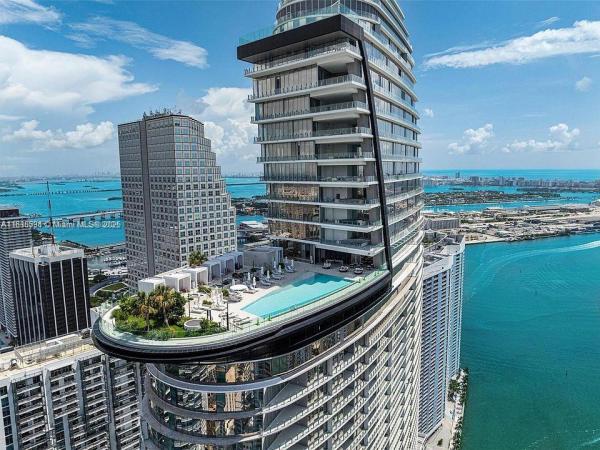 300 Biscayne Blvd Way #4707, Miami, Florida 33131, image 1