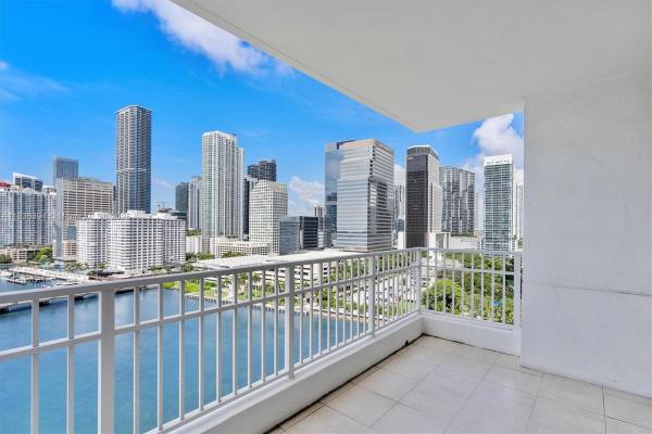 Courvoisier Courts, 701 Brickell Key Blvd #1802, Miami, Florida 33131, image 1