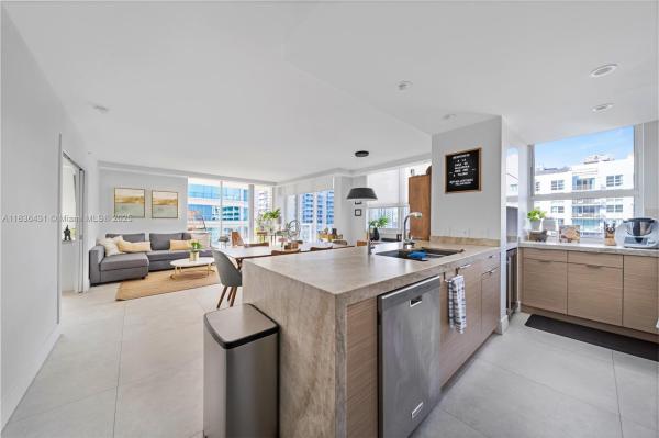 The Mark On Brickell, 1155 Brickell Bay Dr #3002, Miami, Florida 33131, image 1