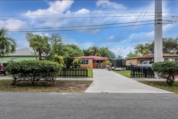 Town Of Hallandale, 124 NW 6th Ave 0, Hallandale Beach, Florida 33009, image 1