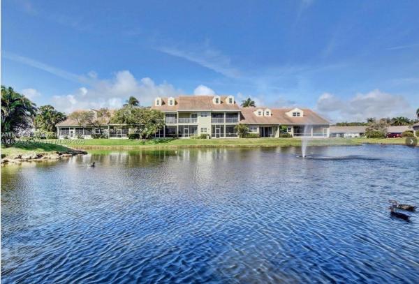 51 N Lakeshore Dr #51, Loxahatchee, Florida 33462, image 1