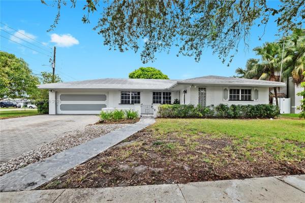 Melaleuca Isles, 180 SW 125th Ave, Plantation, Florida 33325, image 1