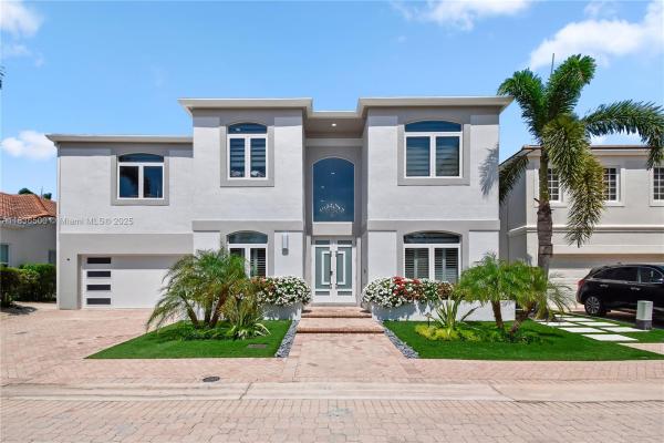 Mayfair At Woodfield Country Club, 6210 NW 42nd Way, Boca Raton, Florida 33496, image 1
