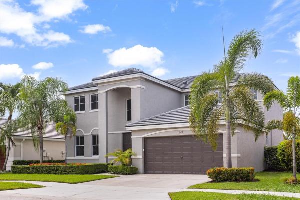 The Grove, 1249 Chenille Cir, Weston, Florida 33327, image 2