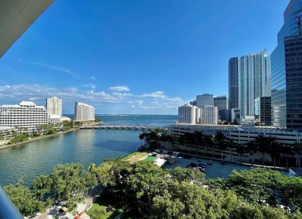 Icon Brickell Tower 2, 495 Brickell Ave 1205, Miami, Florida 33131, image 1