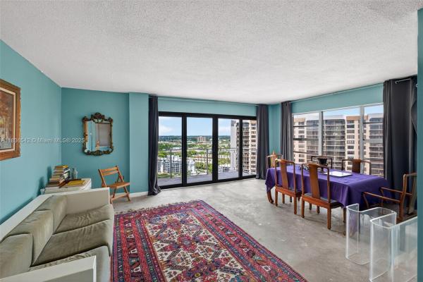 11111 Biscayne Blvd 21h, Miami, Florida 33181, image 1