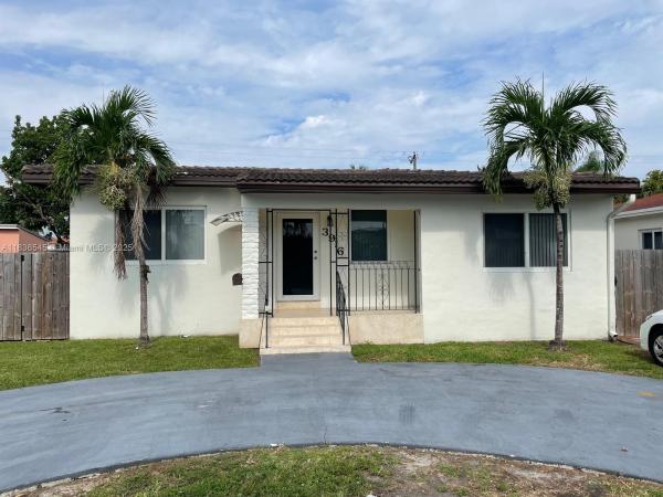 3916 SW 58th Ave, Unincorporated Dade County, Florida 33155, image 1