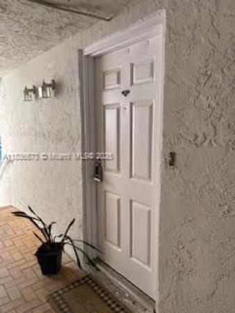 10441 Mahogany Key Cir 202, Miami, Florida 33196, image 1