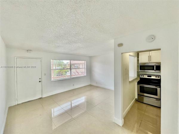 Ocean Drive Estates, 241 SE 9th Ave #207, Pompano Beach, Florida 33060, image 1