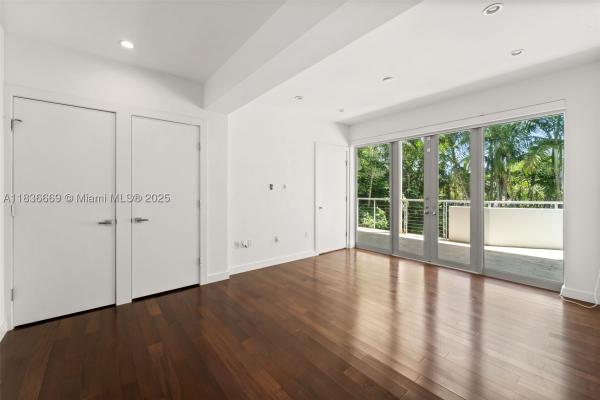 La Gorce Golf, 5625 N Bay Rd, Miami Beach, Florida 33140, image 3