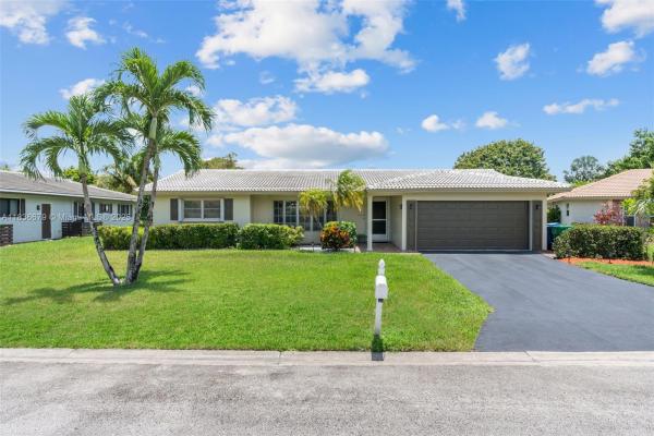 Chevy Chase, 10620 NW 41st St, Coral Springs, Florida 33065, image 1