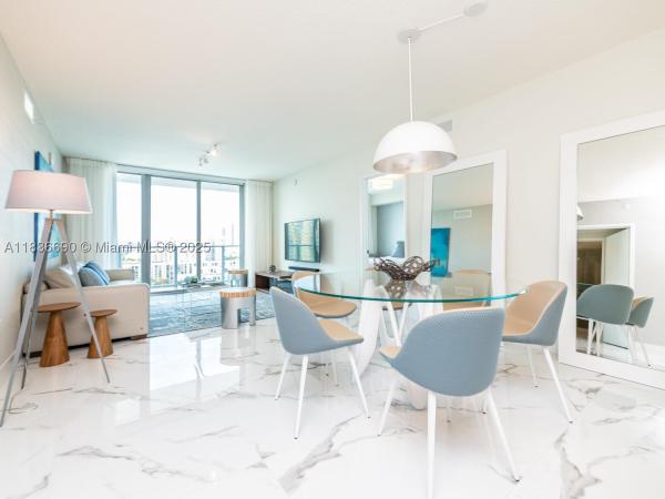 Parque Towers, 300 Sunny Isles Blvd #5-1605, Sunny Isles Beach, Florida 33160, image 1