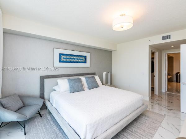Parque Towers, 300 Sunny Isles Blvd #5-1605, Sunny Isles Beach, Florida 33160, image 1