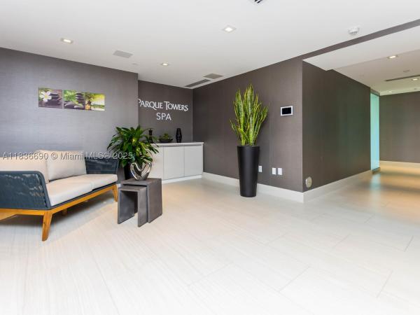 Parque Towers, 300 Sunny Isles Blvd #5-1605, Sunny Isles Beach, Florida 33160, image 3